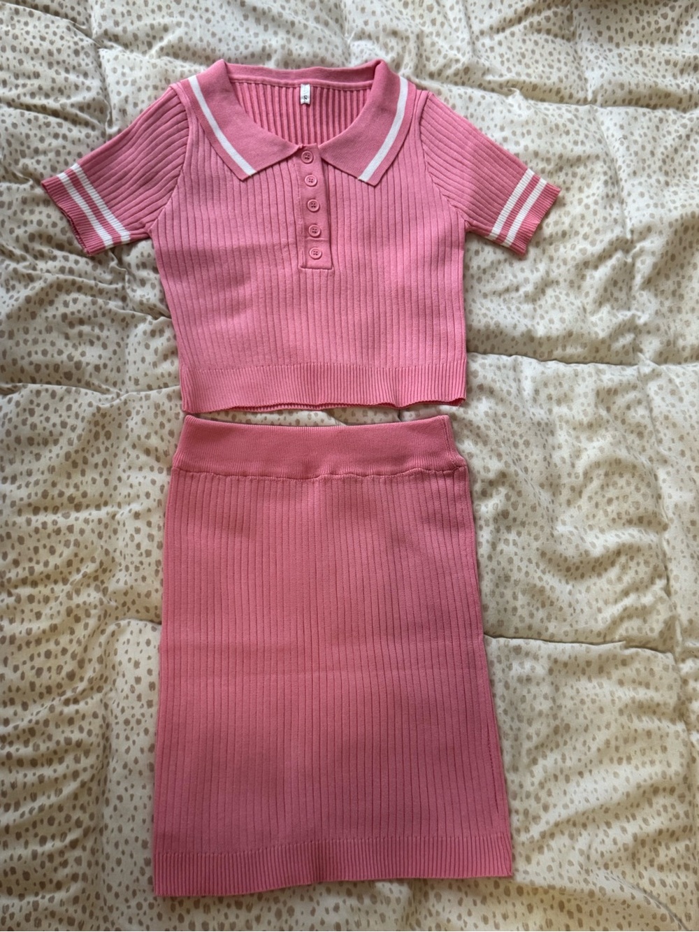 Pink Ribbed Knit Polo Mini Skirt Set - Picture 2 of 3
